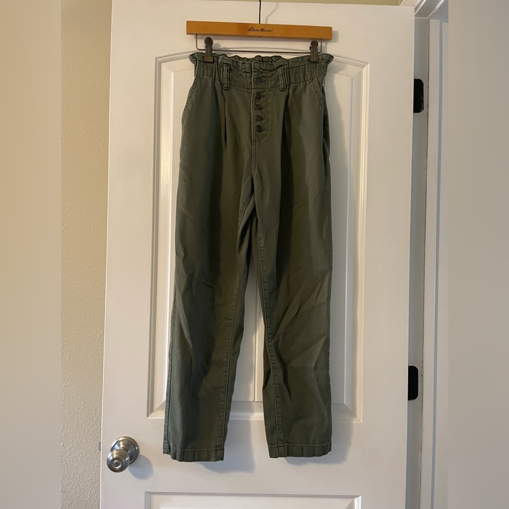 Olive green Time and True Paperbag Pants small